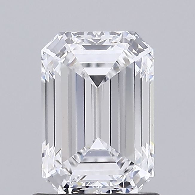 7493108991 Diamant Lab Grown EMERALD VS1