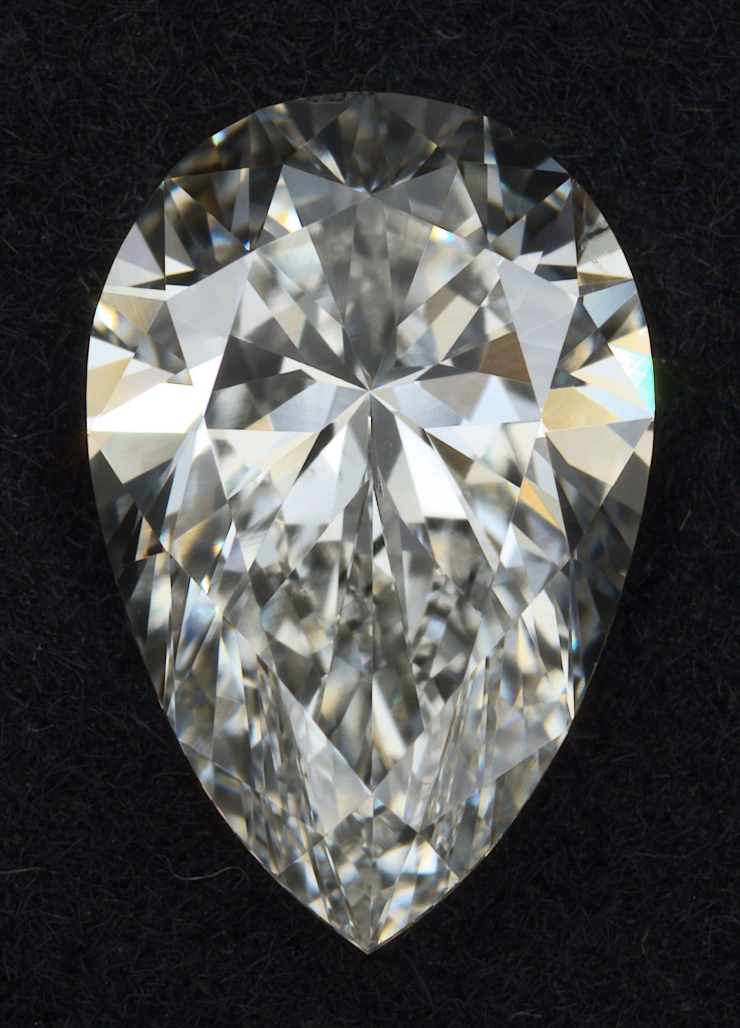 LG407941688 Diamant Lab Grown PEAR SI1