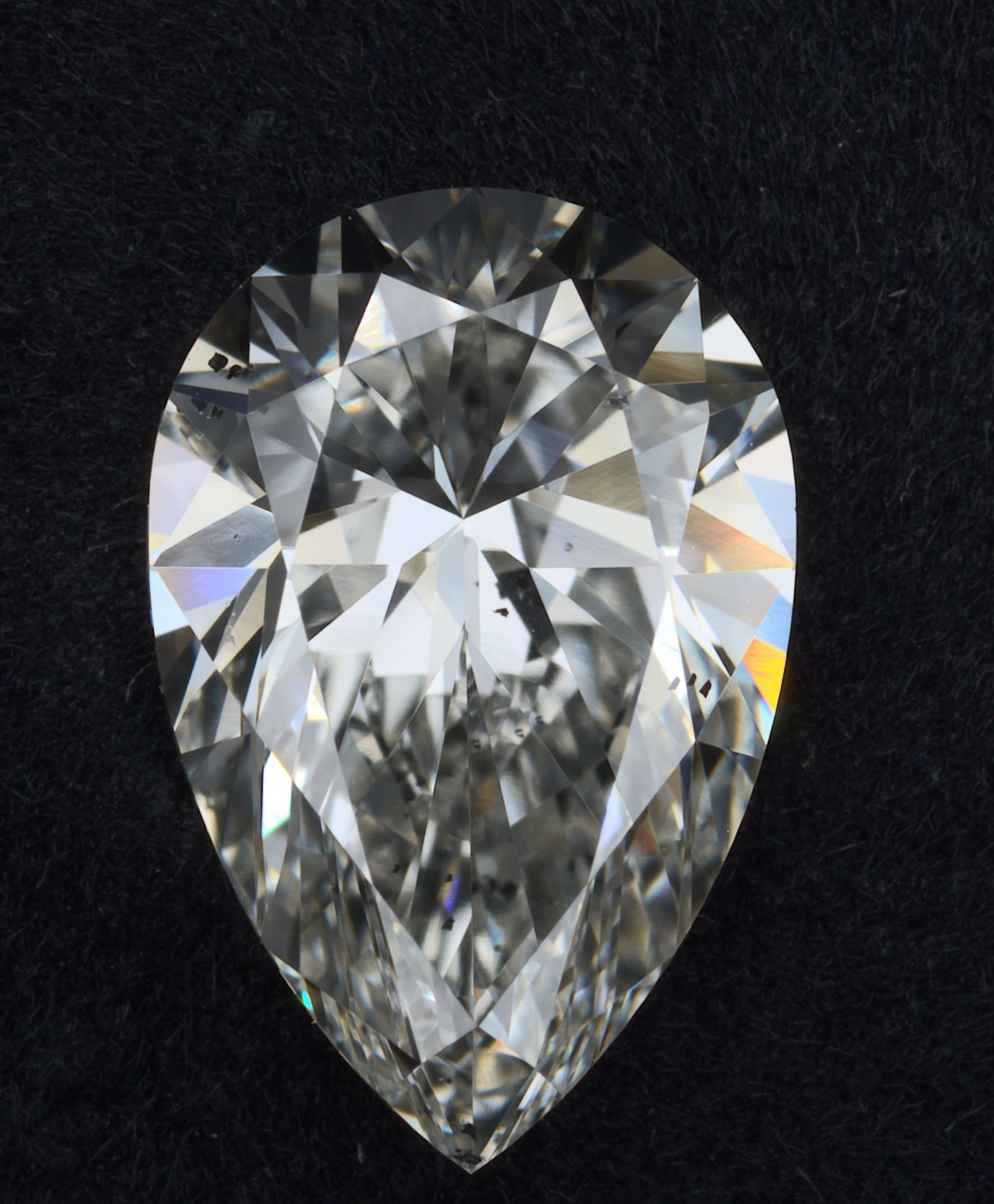 LG425066939 Diamant Lab Grown PEAR SI1