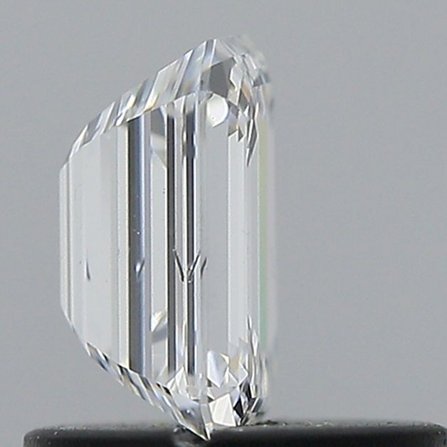 LG510197063 Diamant Lab Grown EMERALD SI1