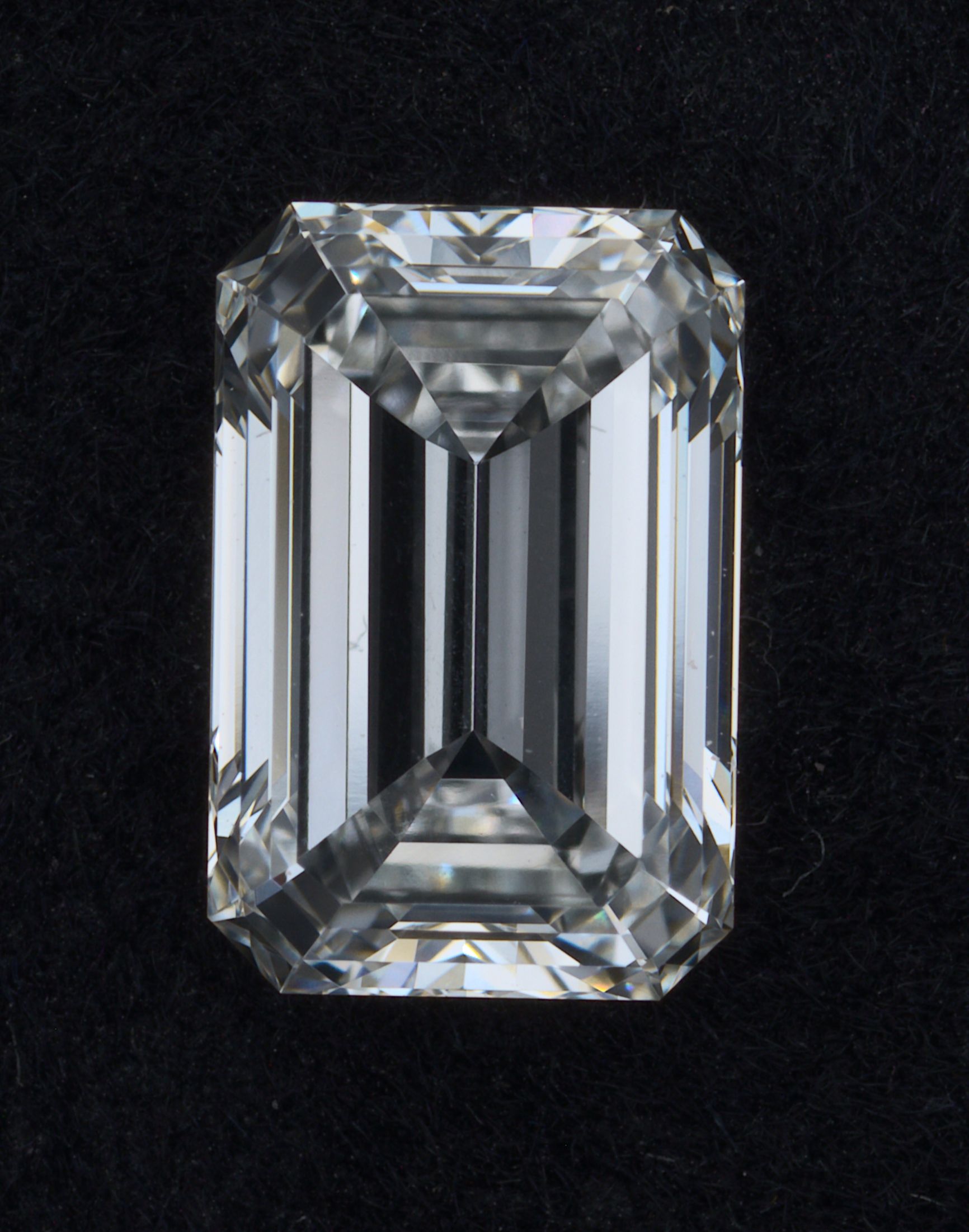 LG514252490 Diamant Lab Grown EMERALD VS1