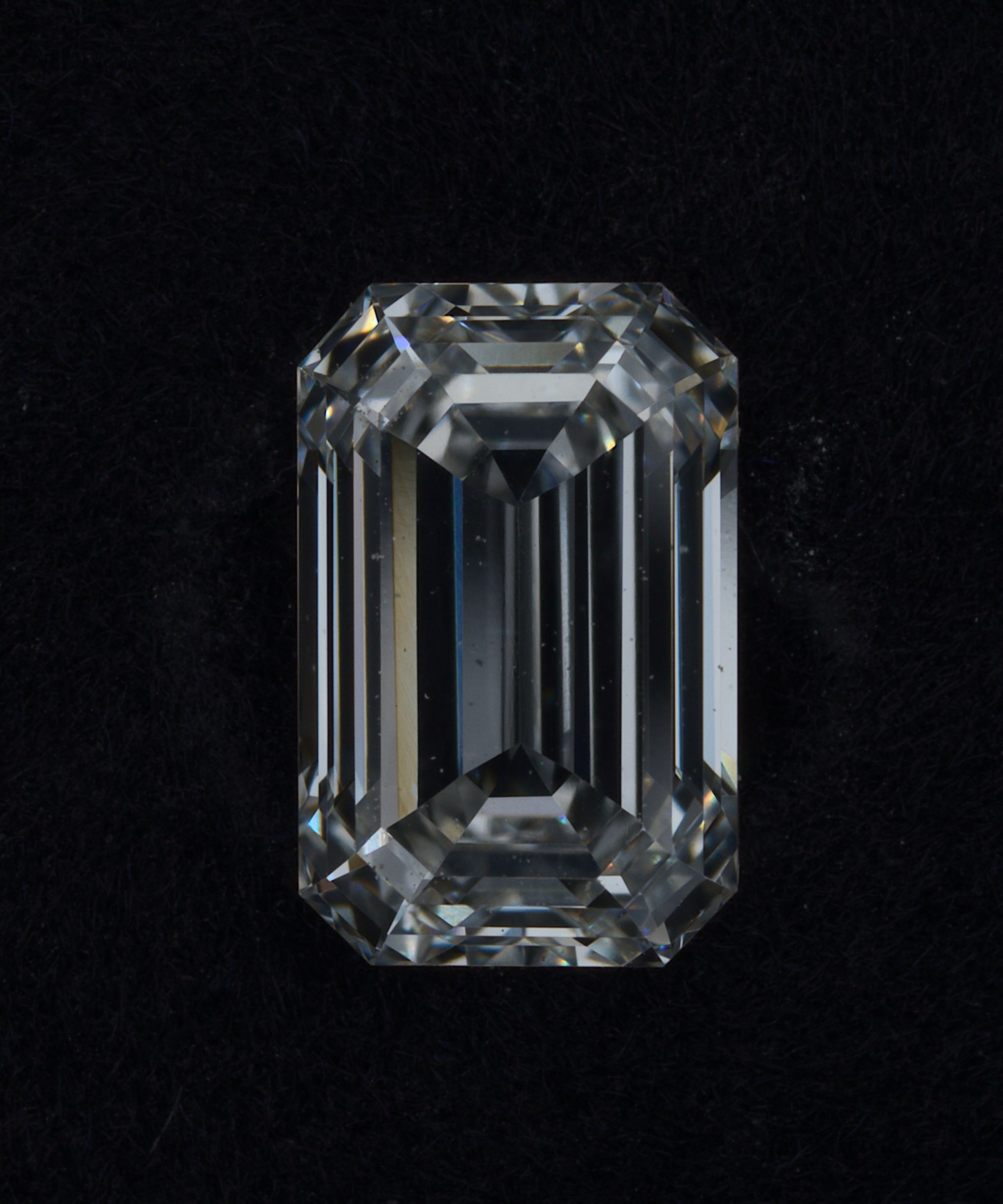 LG514252496 Diamant Lab Grown EMERALD VS1