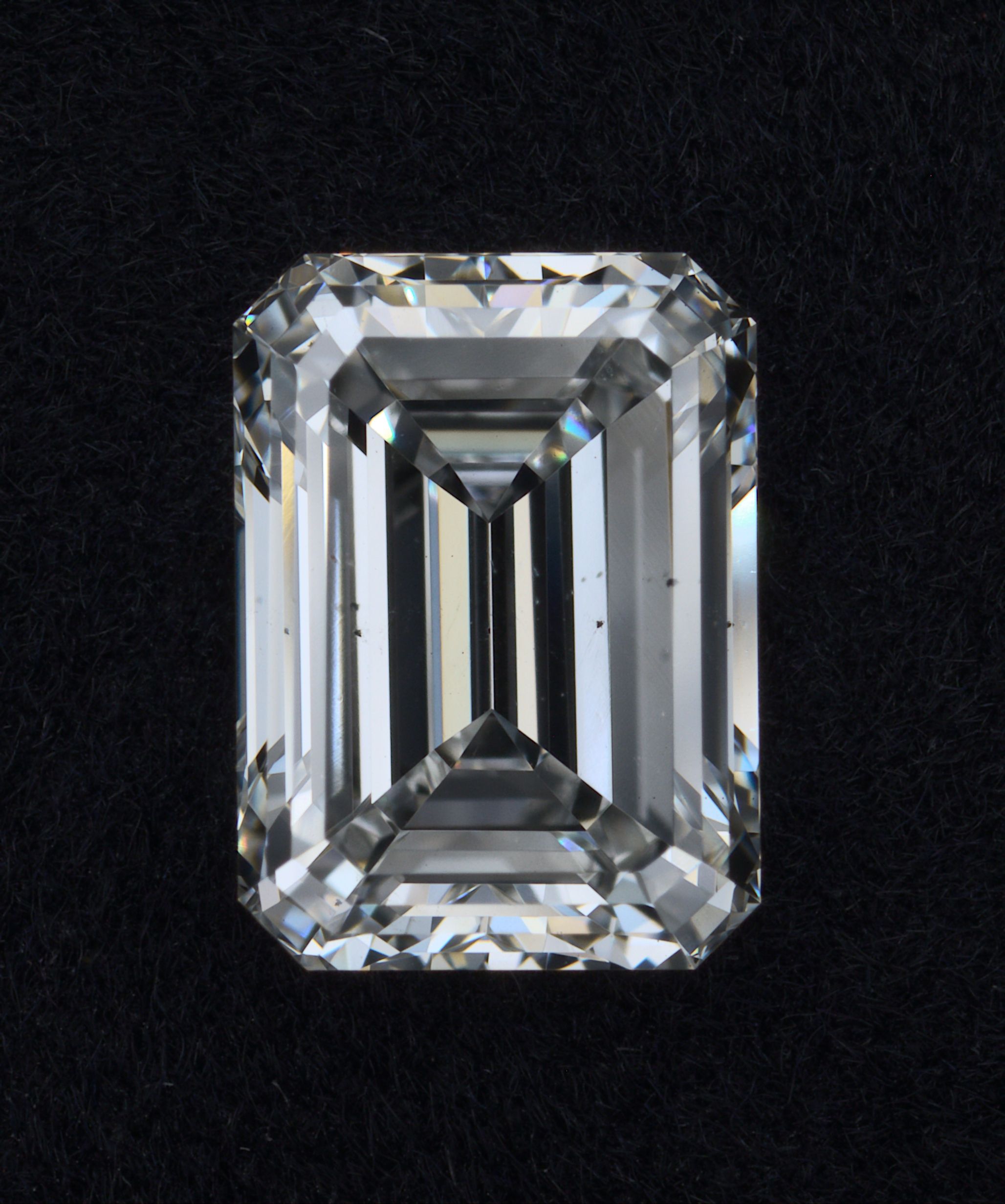 LG528224196 Diamant Lab Grown EMERALD SI1