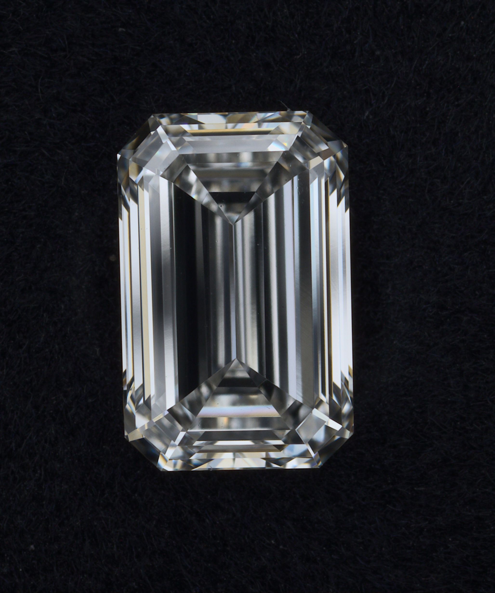 LG529268227 Diamant Lab Grown EMERALD VS1