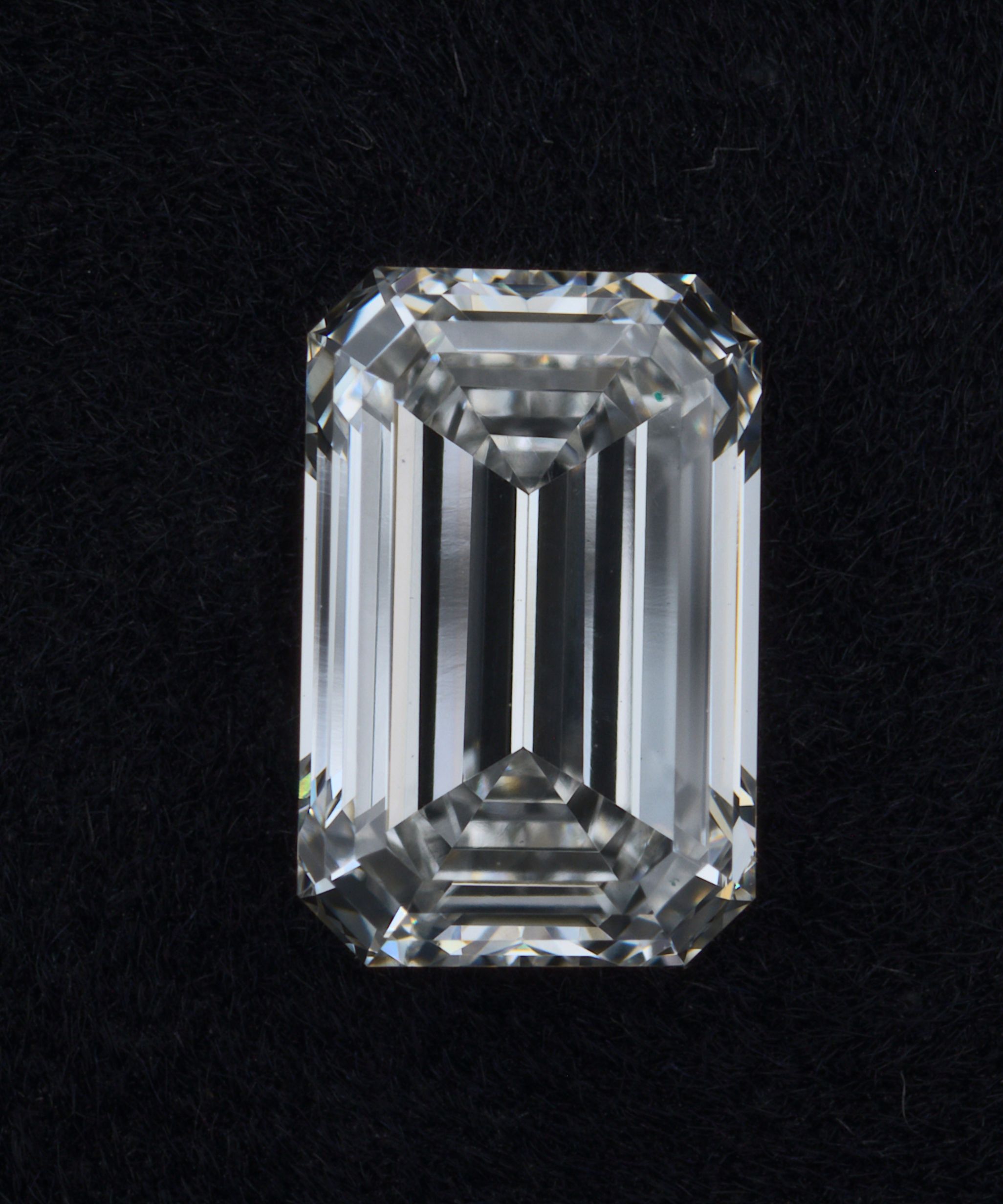 LG534224865 Diamant Lab Grown EMERALD VS1