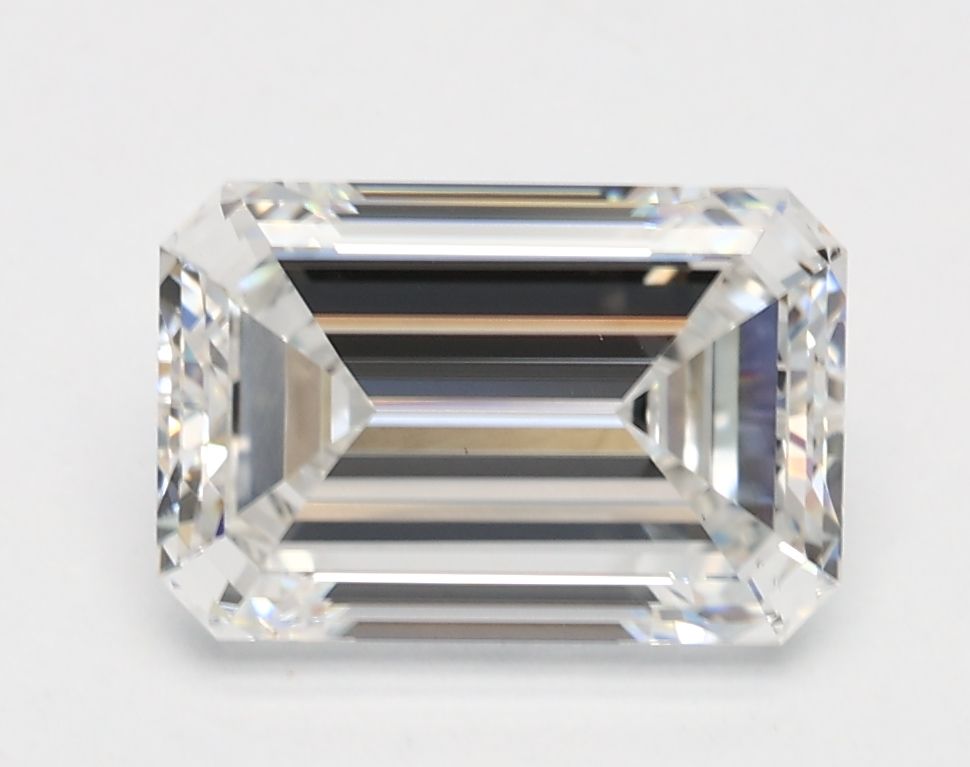 LG578345389 Diamant Lab Grown EMERALD VS1