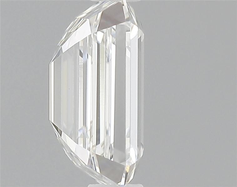 LG584362701 Diamant Lab Grown EMERALD VS1