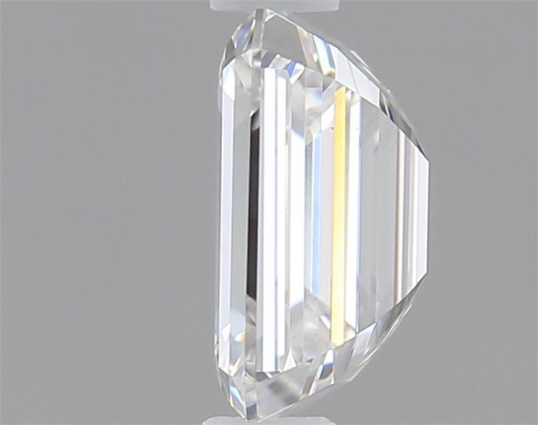 LG586379887 Diamant Lab Grown EMERALD VS1