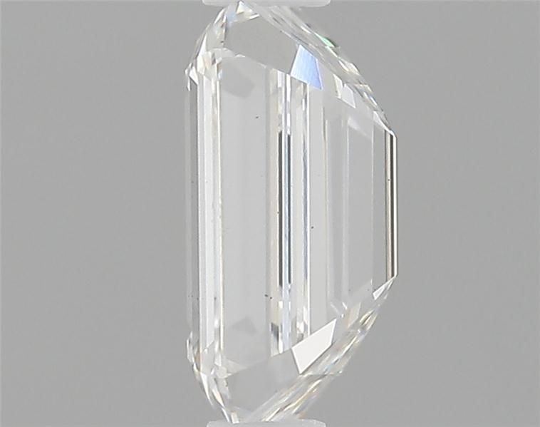 LG587309150 Diamant Lab Grown EMERALD VS1
