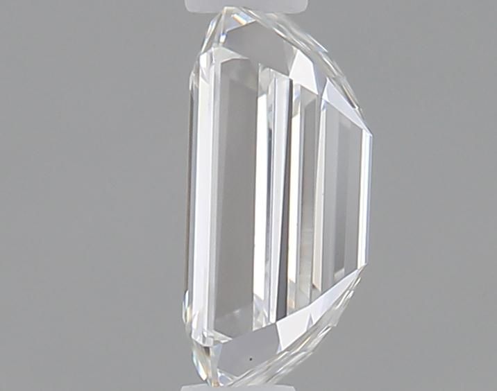 LG587309175 Diamant Lab Grown EMERALD VS1