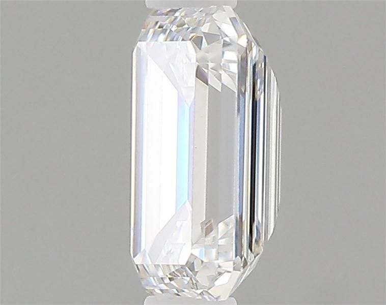 LG587309188 Diamant Lab Grown EMERALD VS1