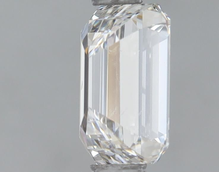 LG587384748 Diamant Lab Grown EMERALD VVS2
