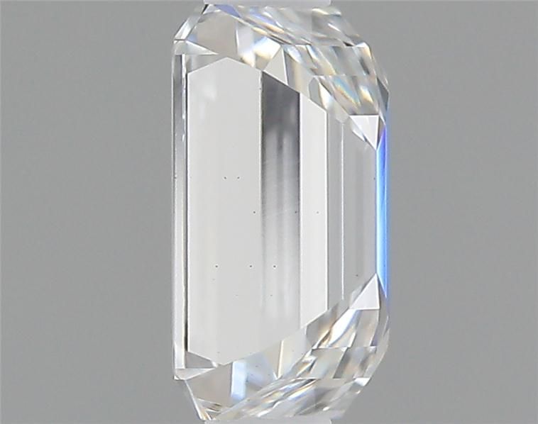 LG587388206 Diamant Lab Grown EMERALD VS1