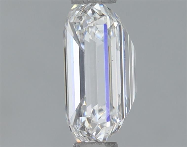 LG588337854 Diamant Lab Grown EMERALD VS1