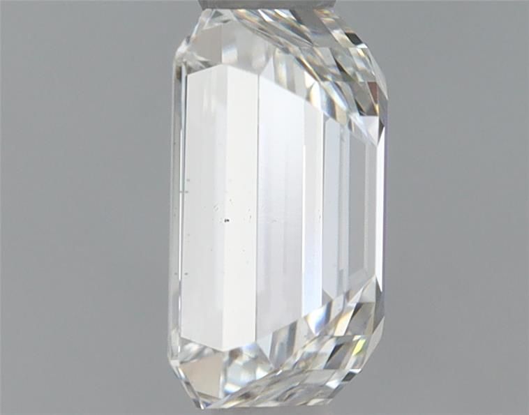 LG588352831 Diamant Lab Grown EMERALD VS1