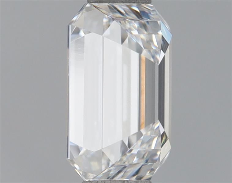 LG588357541 Diamant Lab Grown EMERALD VVS2