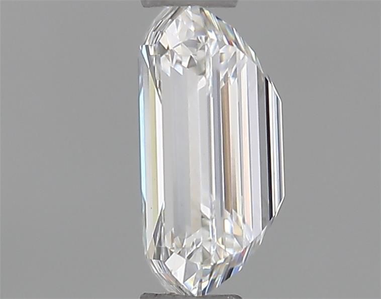LG588357558 Diamant Lab Grown EMERALD VS1