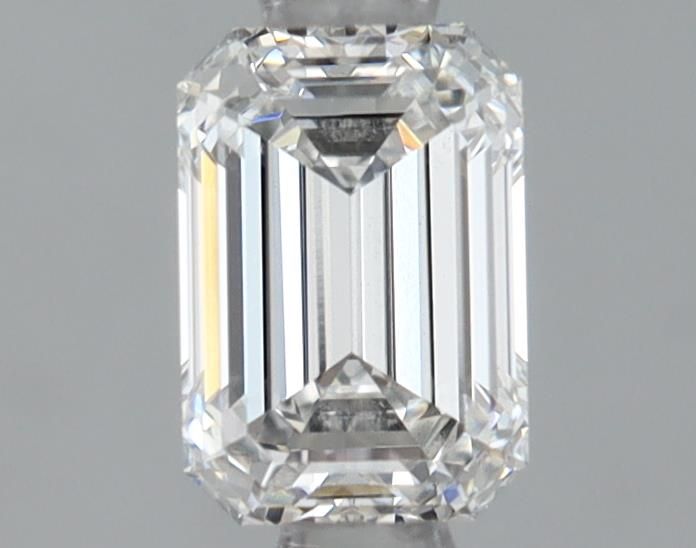 LG589388808 Diamant Lab Grown EMERALD VS1
