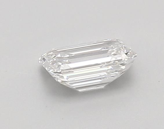 LG621423327 Diamant Lab Grown EMERALD VVS2