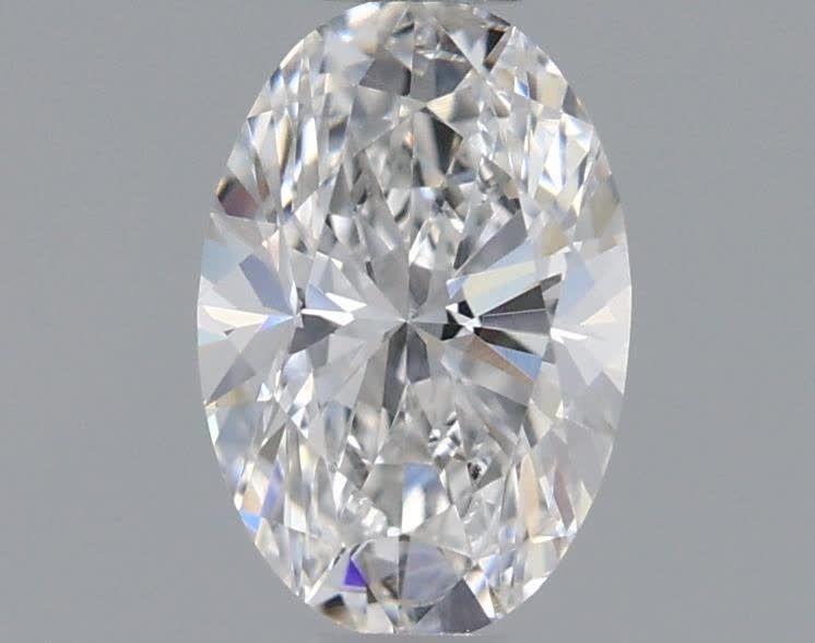 LG636421390 Diamant Lab Grown OVAL VVS2