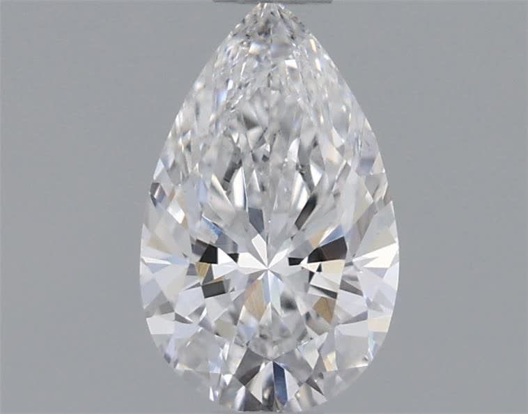 LG636421392 Diamant Lab Grown PEAR VS2