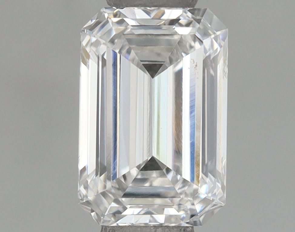 LG651471790 Diamant Lab Grown EMERALD VVS2