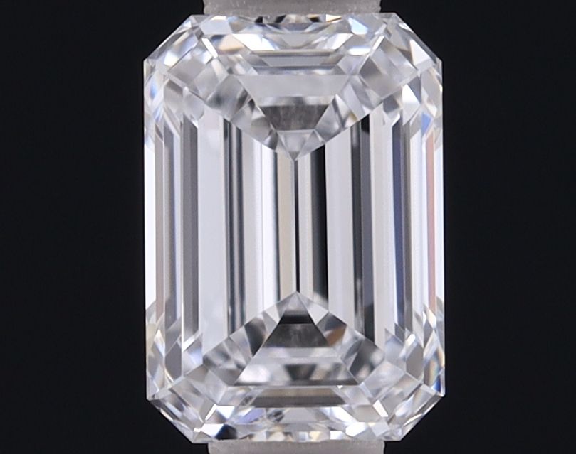 LG652414933 Diamant Lab Grown EMERALD VVS1