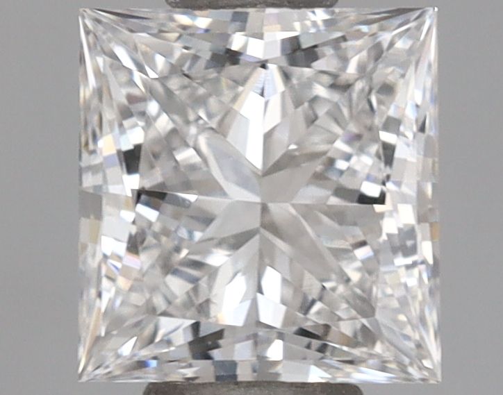 LG665422200 Diamant Lab Grown PRINCESS VVS2