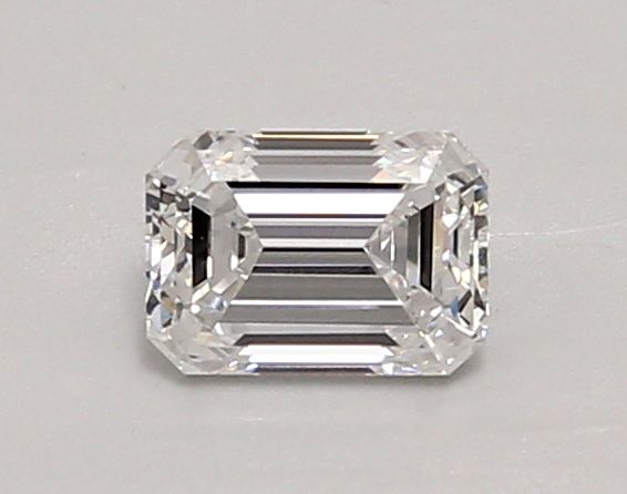 LG669445549 Diamant Lab Grown EMERALD VVS2