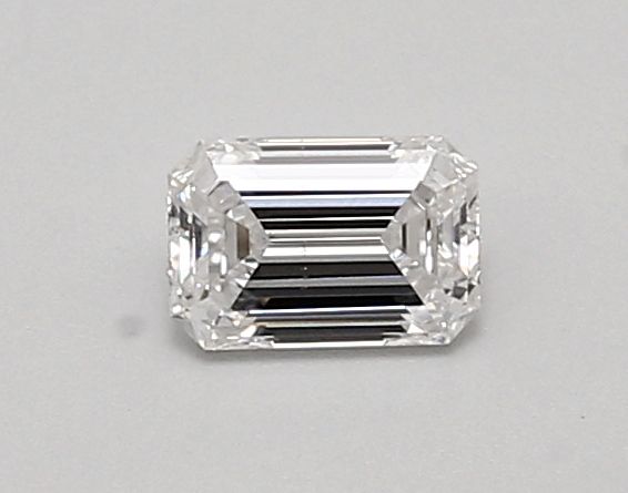 LG669478819 Diamant Lab Grown EMERALD VS2