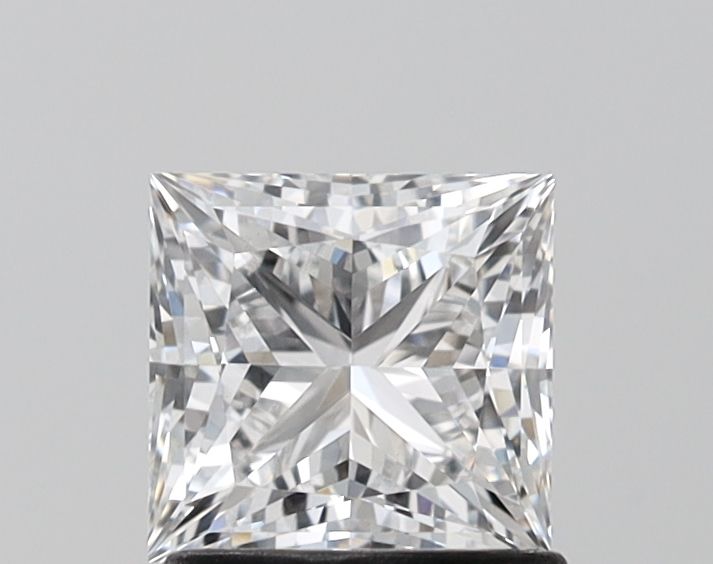 LG671435868 Diamant Lab Grown PRINCESS VS1