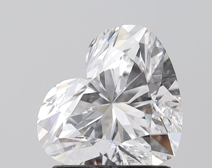LG673421085 Diamant Lab Grown HEART VS1