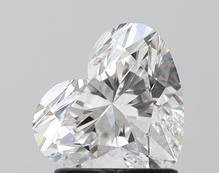 LG674504876 Diamant Lab Grown HEART VVS2