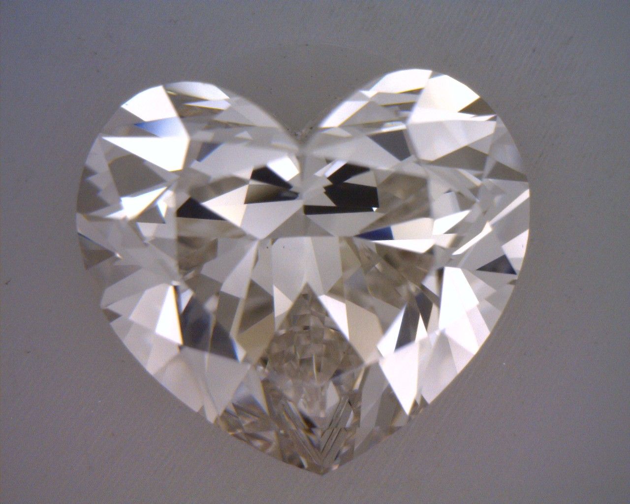 1146863884 Diamant Natural HEART VVS1