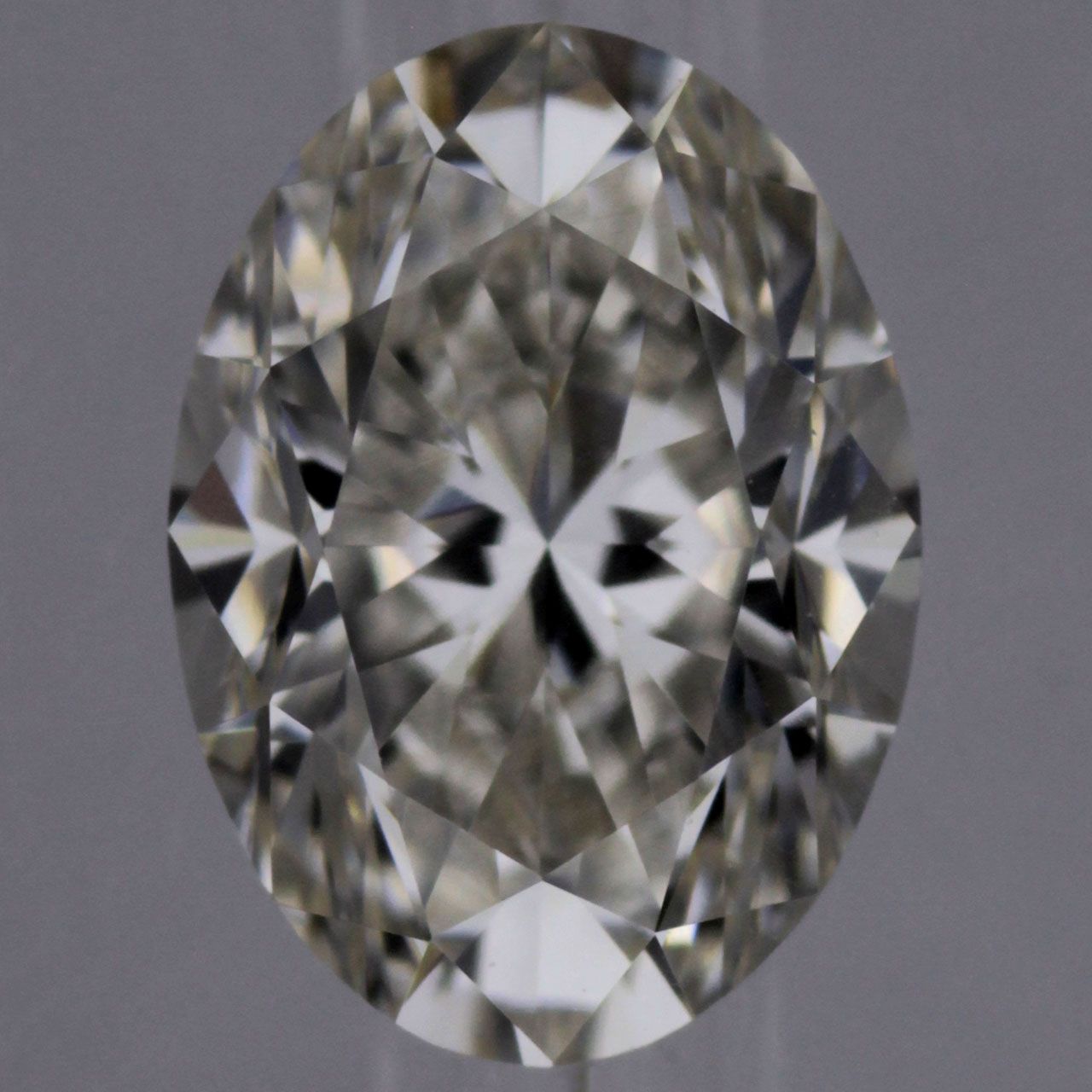 1429320335 Diamant Natural OVAL VVS1