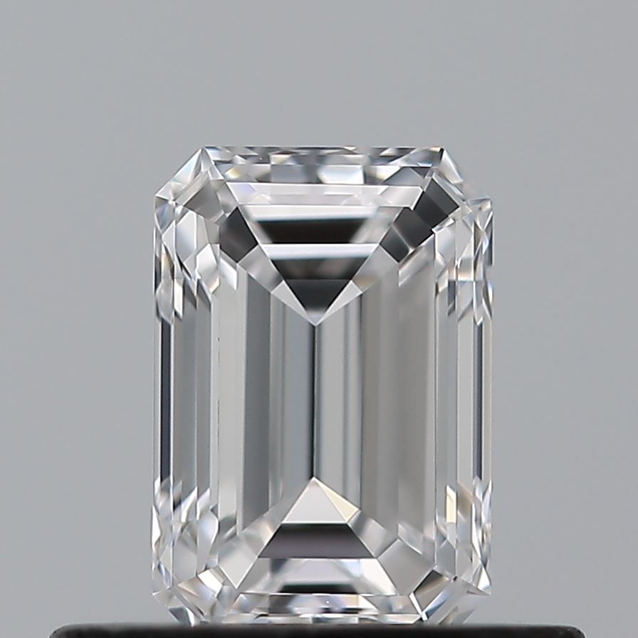 1513018741 Diamant Natural EMERALD VVS1