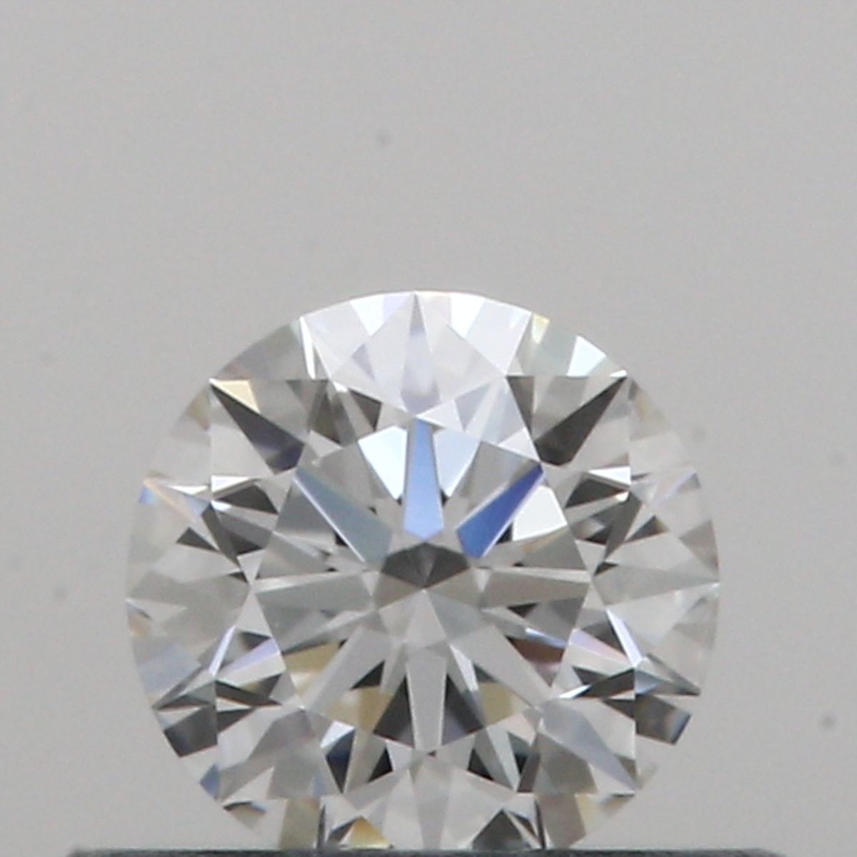 2386479368 Diamant Natural ROUND VVS2