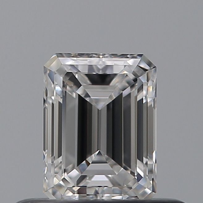 2516130272 Diamant Natural EMERALD VVS1