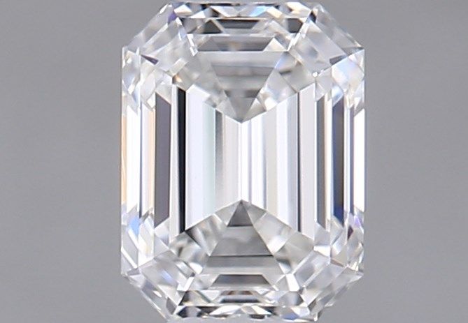 5516046762 Diamant Natural EMERALD IF