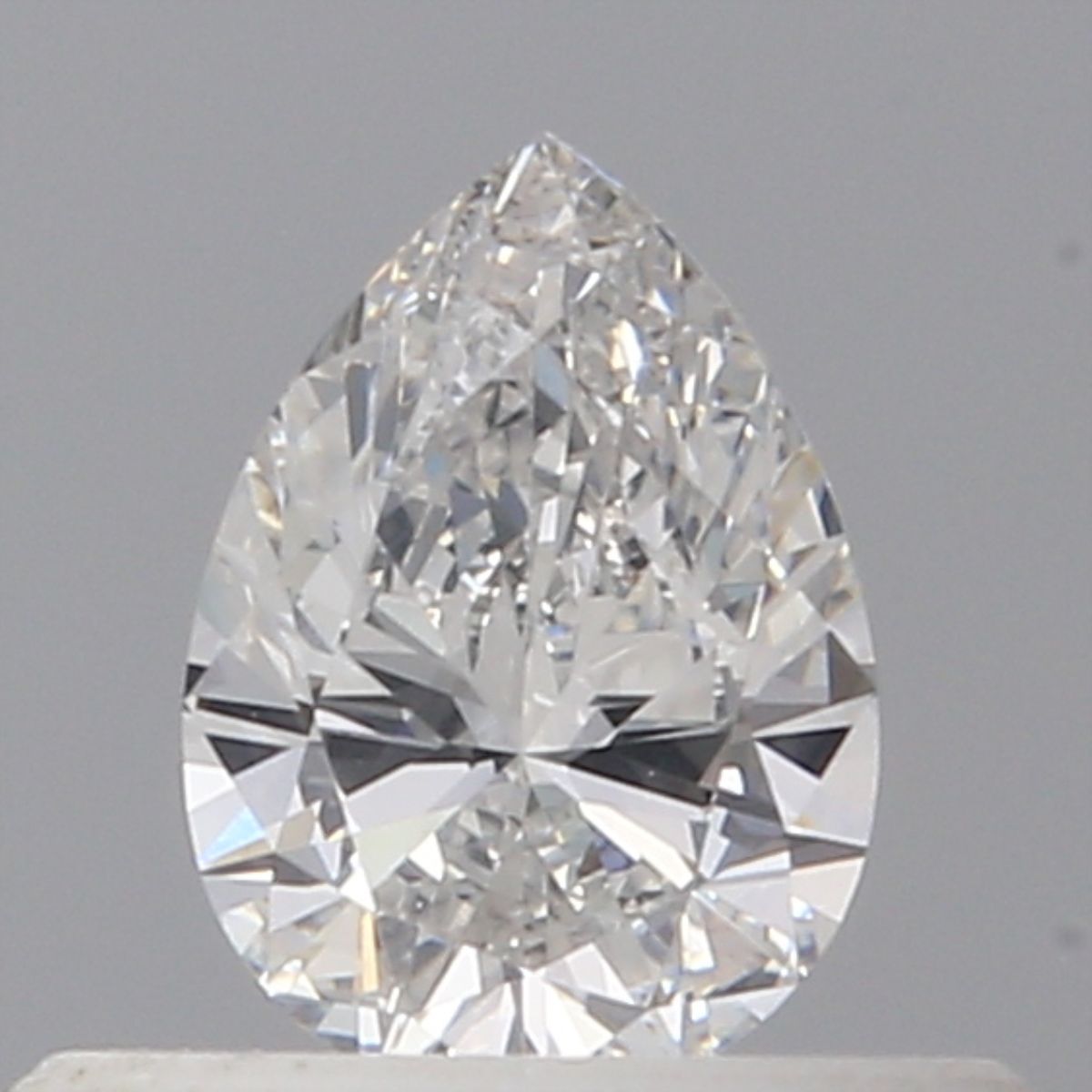 6331351619 Diamant Natural PEAR SI1