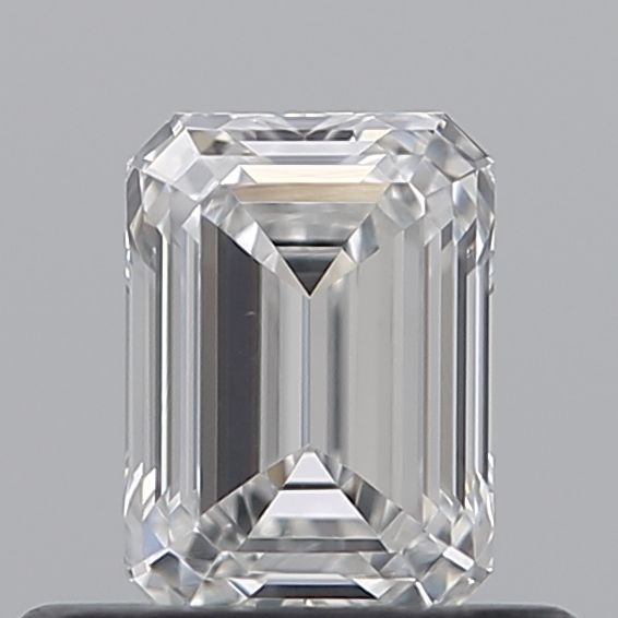6382397734 Diamant Natural EMERALD VS1