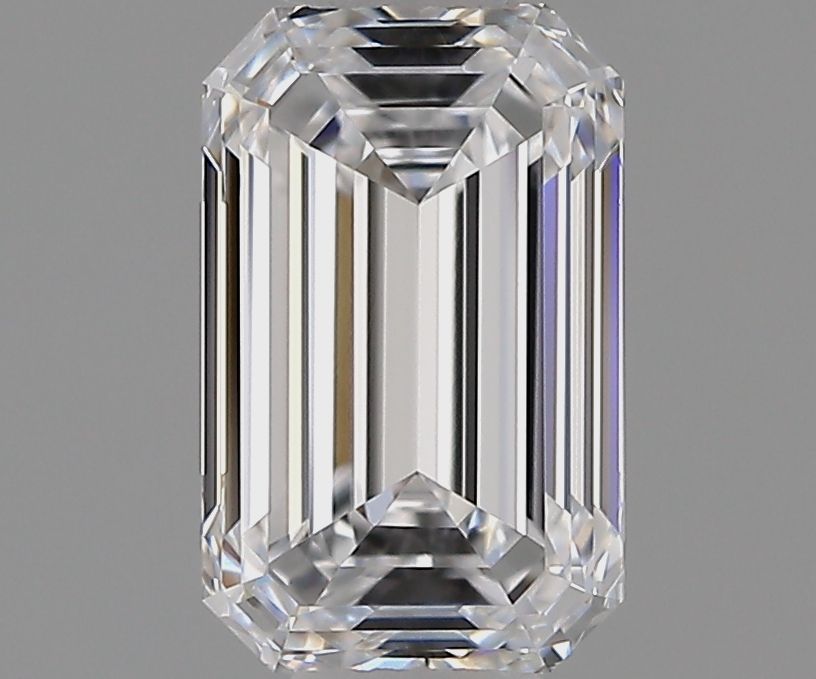 6482939652 Diamant Natural EMERALD VVS1
