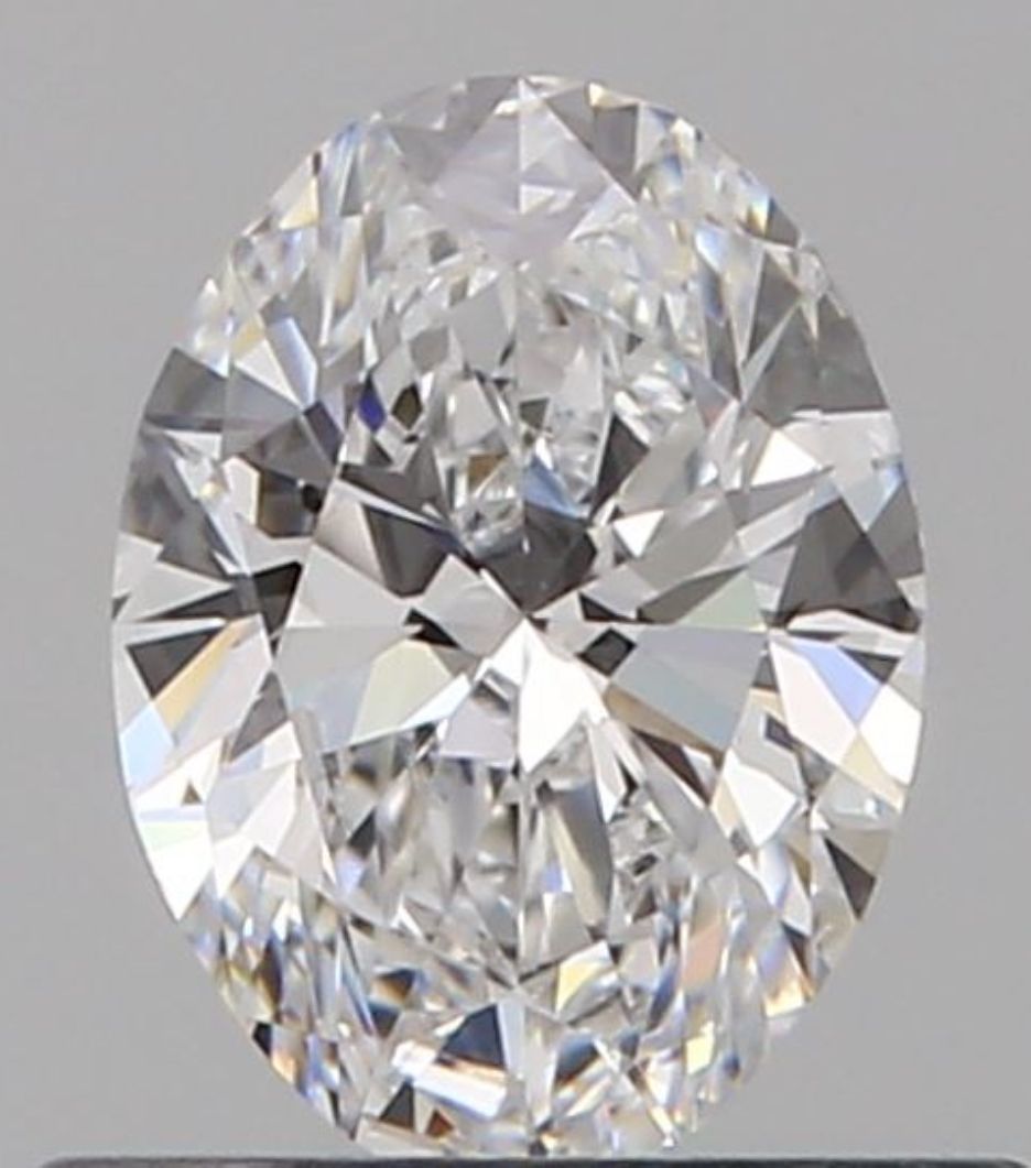 6485488468 Diamant Natural OVAL VS2