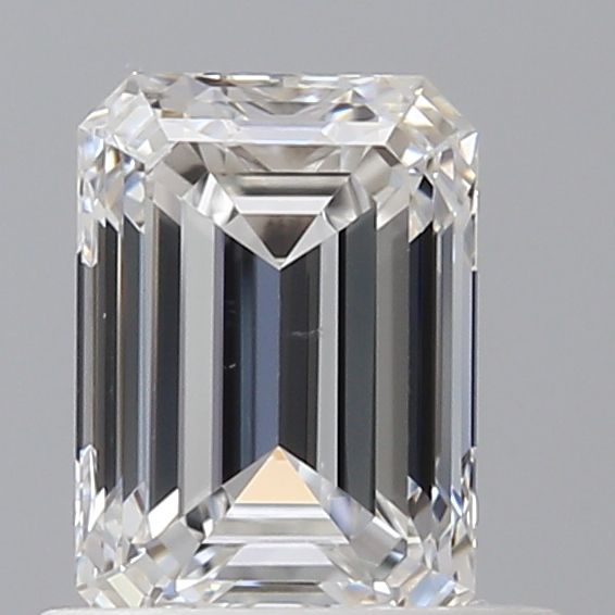 6505906127 Diamant Natural EMERALD VS1