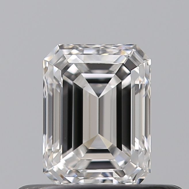 6511131599 Diamant Natural EMERALD IF