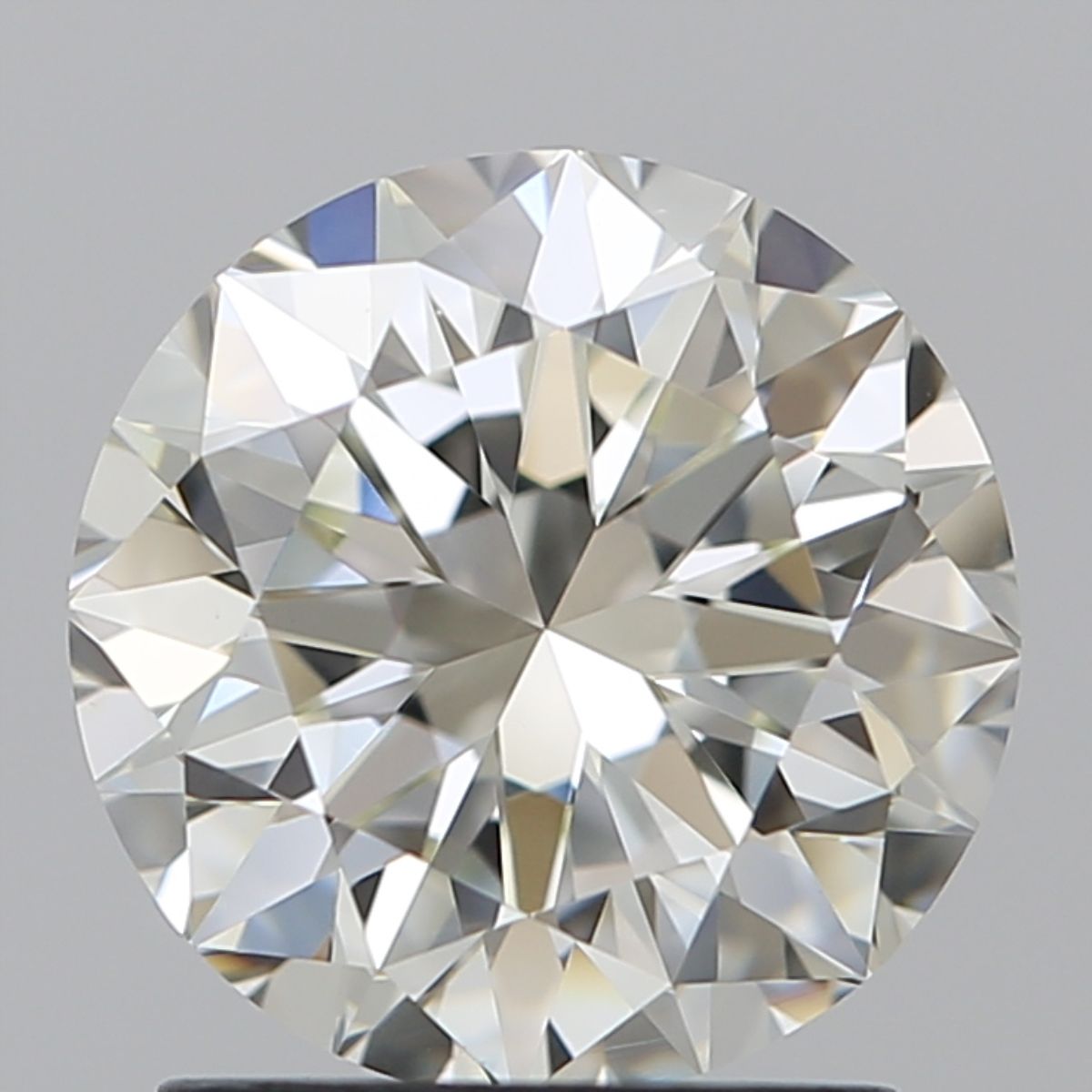 655433110 Diamant Natural ROUND VVS2