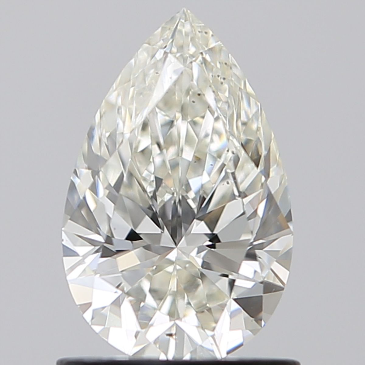 663411074 Diamant Natural PEAR VS2