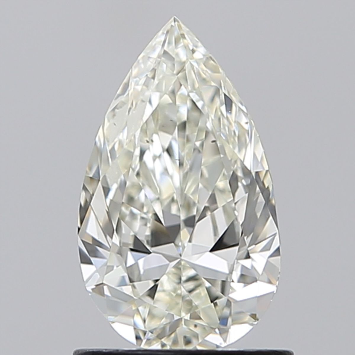 663411076 Diamant Natural PEAR VS2