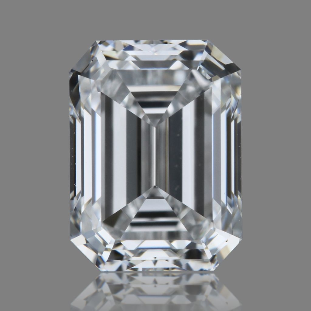 7461068008 Diamant Natural EMERALD IF