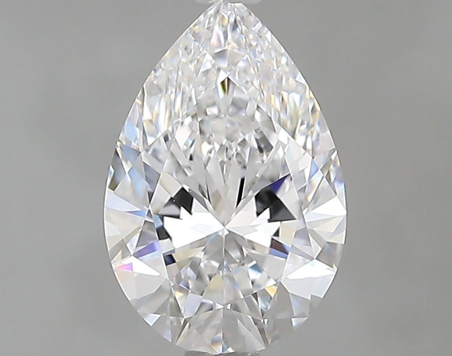 7471887811 Diamant Natural PEAR VVS2